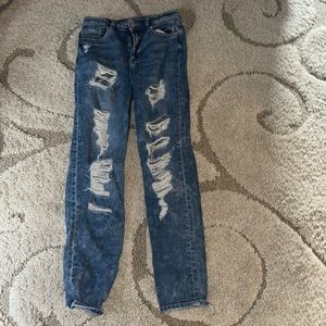 Blue Light-wash Boyfriend Jeans